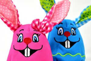 Easter Maze: Help Find Easter Eggs
